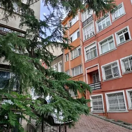 Modern Designed Cosy Suite, Whole With 2 Bedrooms Apartment *